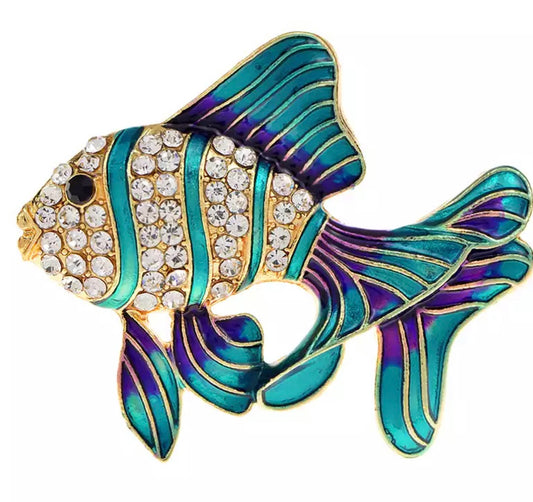 Beauty fish brooch
