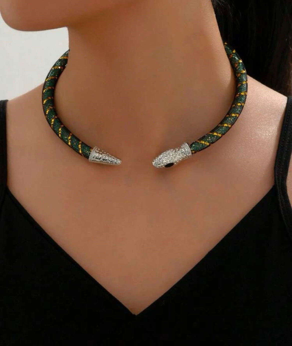 Green snake choker