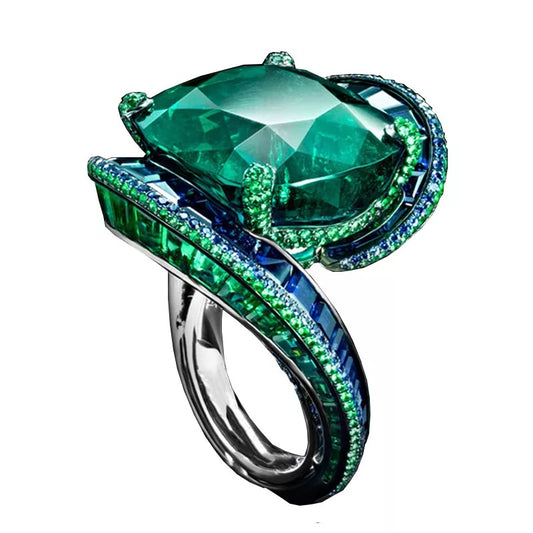 Emerald stone ring