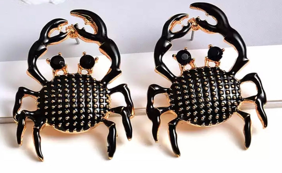 Black Crab Earring