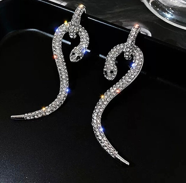 Serpenti earrings