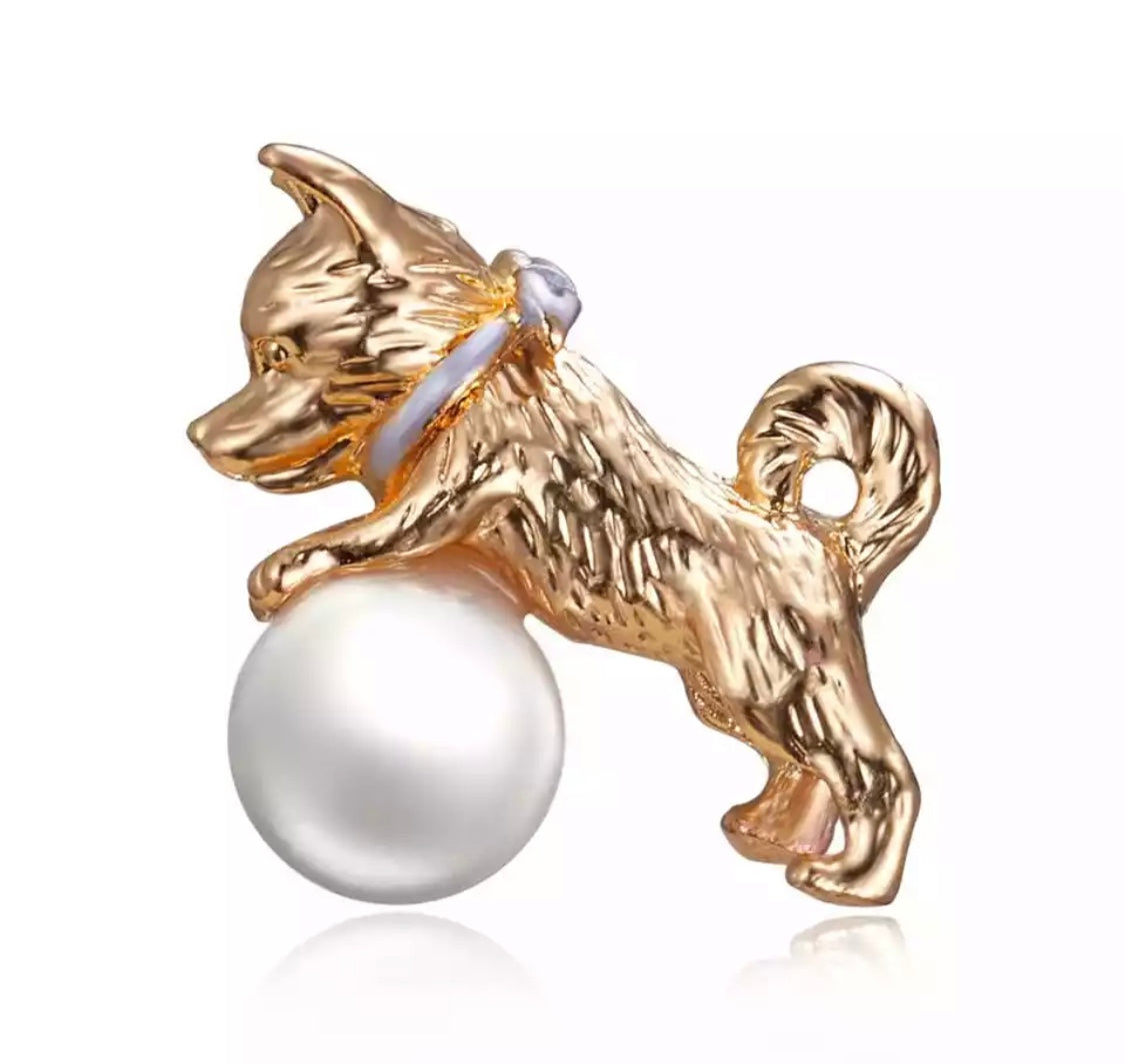 Dog pearl brooch small