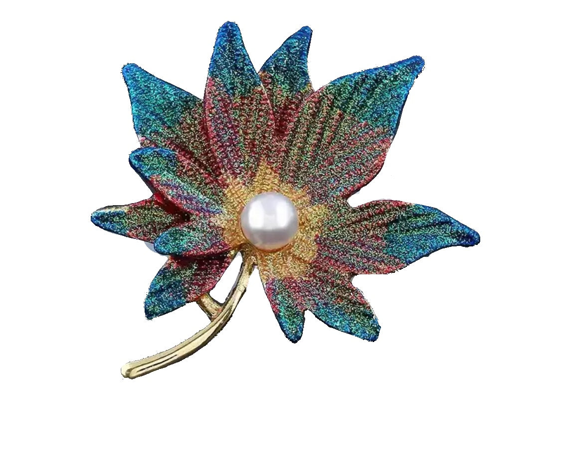 Colored leaves brooch